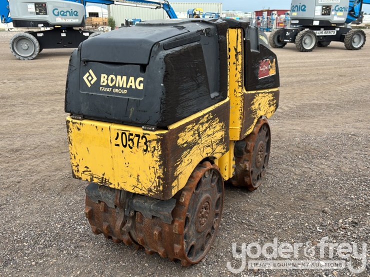 2018-bomag-bmp8500-image-5