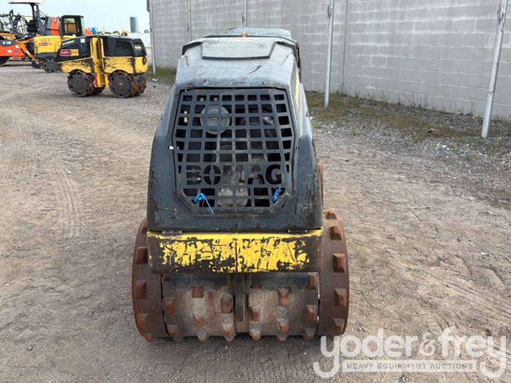 2022-bomag-bmp8500-image-8