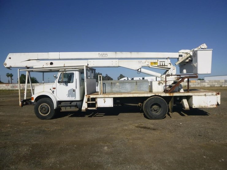 1990-international-4700-image-6