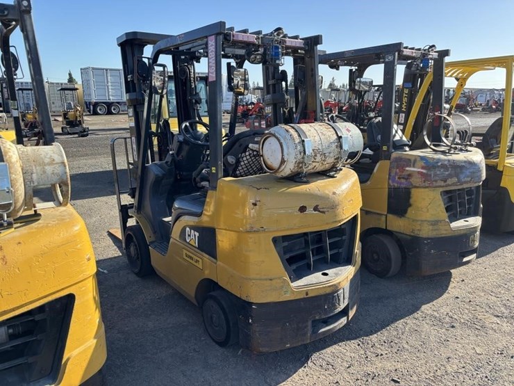 2019-caterpillar-2c6000-image-4