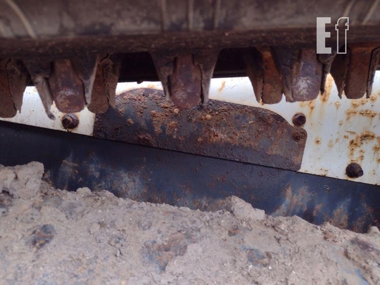 2017-bobcat-t590-image-17