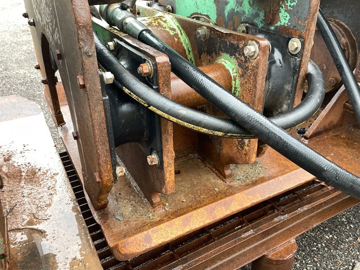 #5038-•-hydraulic-plate-compactor-attachment-image-6