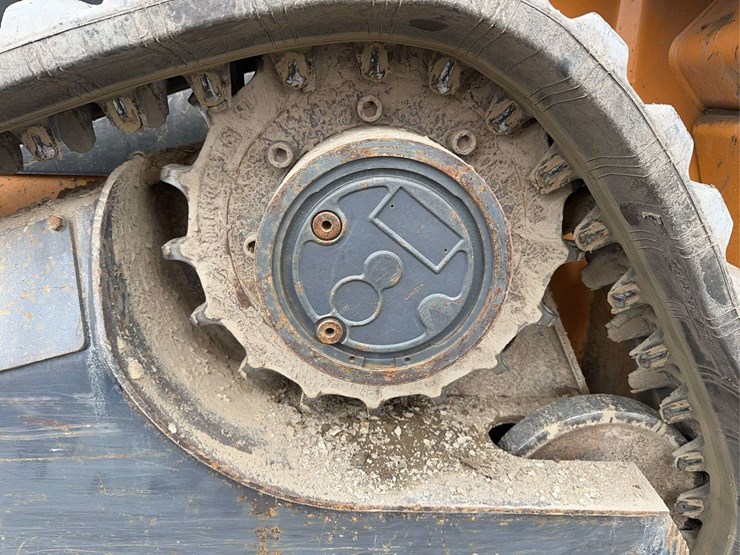 2012-case-tr270-image-12