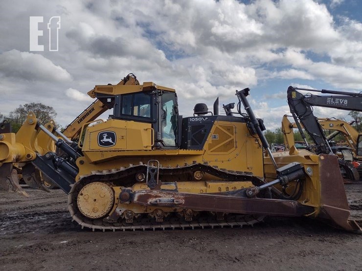 deere-1050-p-tier-image-3