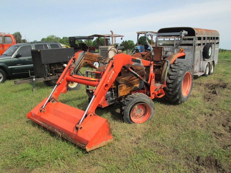 kubota-la513-image-1