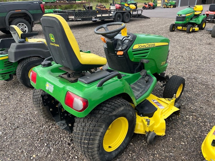 john-deere-x720-image-7