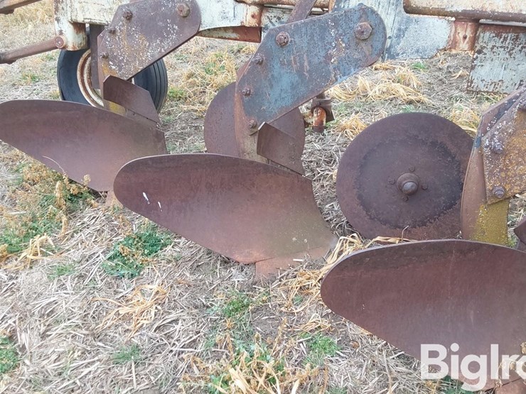 dmi-5-bottom-variable-width-semi-mounted-plow-image-16