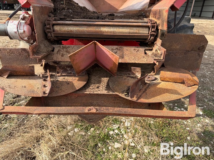 litter-spreader-image-15
