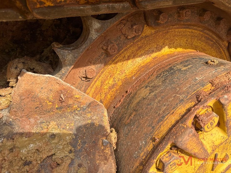 2016-caterpillar-d4k2-xl-image-8