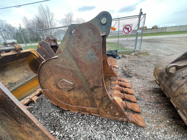 #5007-•-excavator-bucket-image-6