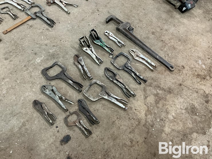 vise-grips-&-pipe-wrench-image-7