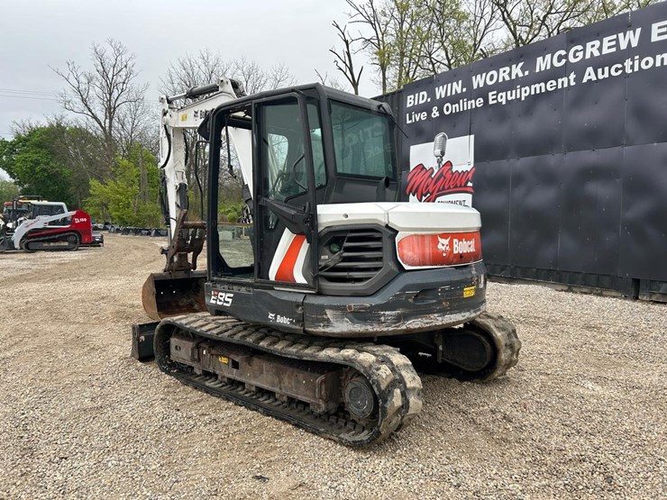 2018-bobcat-e85-image-2