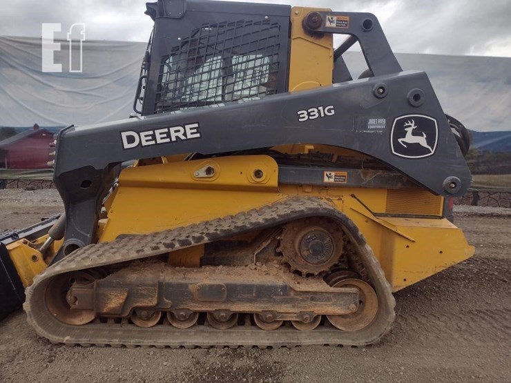 2020-deere-331g-image-12