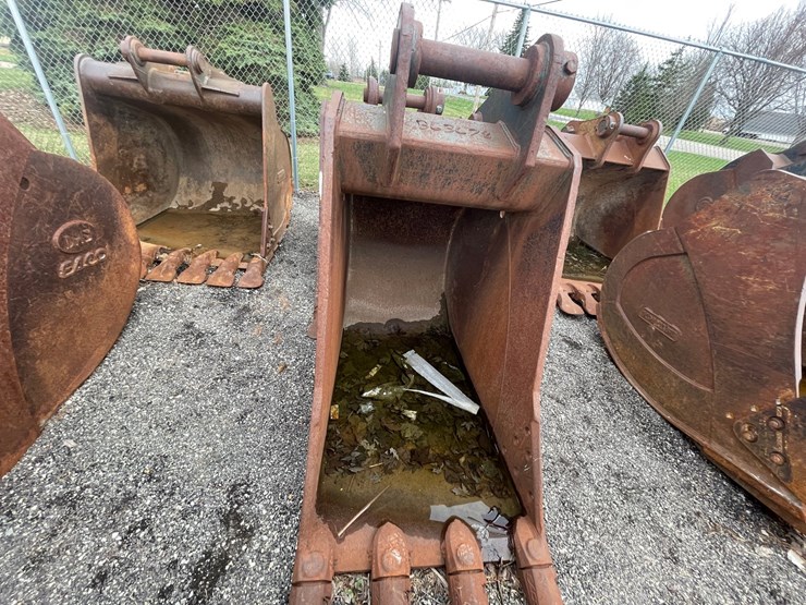 #5013-•-excavator-bucket-image-8