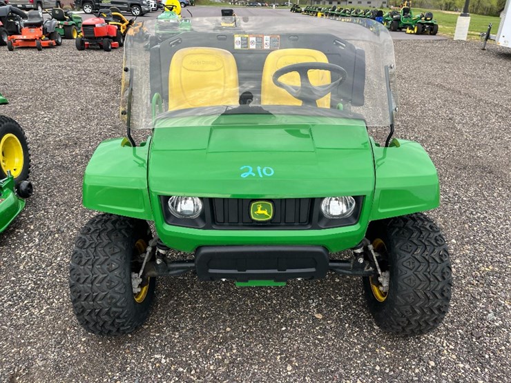 john-deere-tx-4x2-image-2