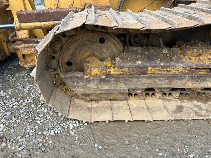 caterpillar-d4g-lgp-image-19