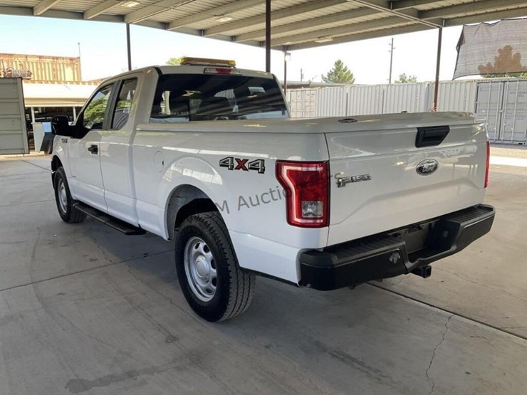 2017-ford-f150-image-5