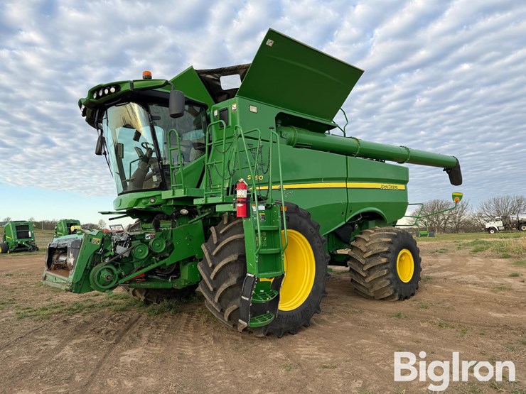 2018-john-deere-s790-image-1