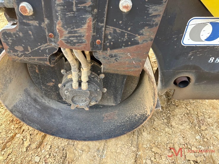 2006-wacker-neuson-rd27-120-image-5