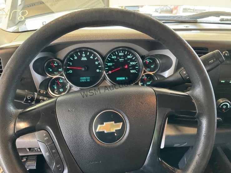 2013-chevrolet-silverado-3500hd-image-20