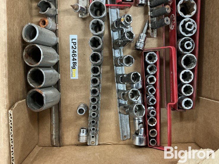 specialty-sockets-image-9