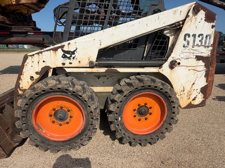 bobcat-s130-image-10
