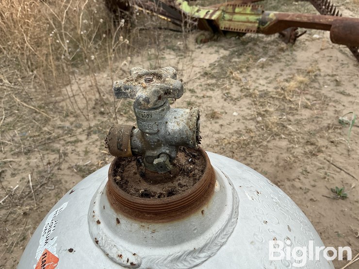 100lb-propane-tanks-image-13