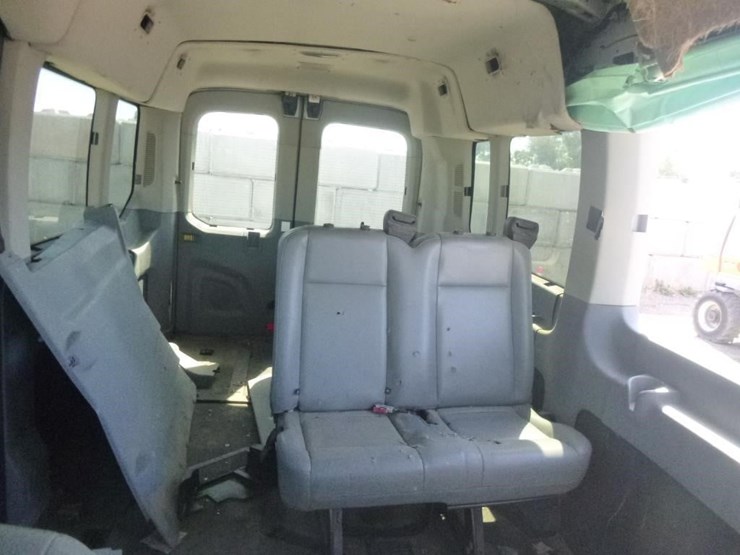 2017-ford-transit-image-17