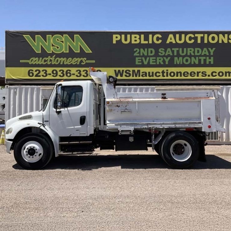2007 FREIGHTLINER M2 106