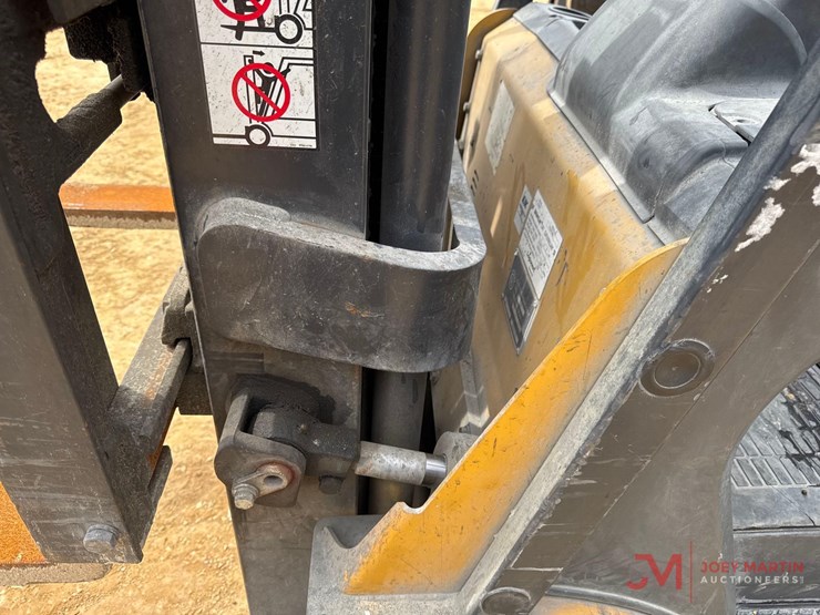 caterpillar-2c6000-image-6