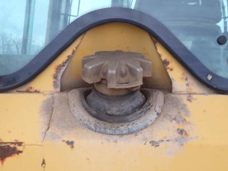 2002-deere-650h-lt-image-51