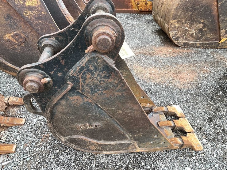 caterpillar-304.5-image-4
