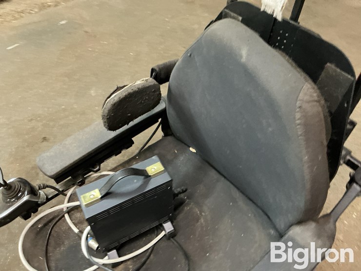 electric-scooter-chair-image-16