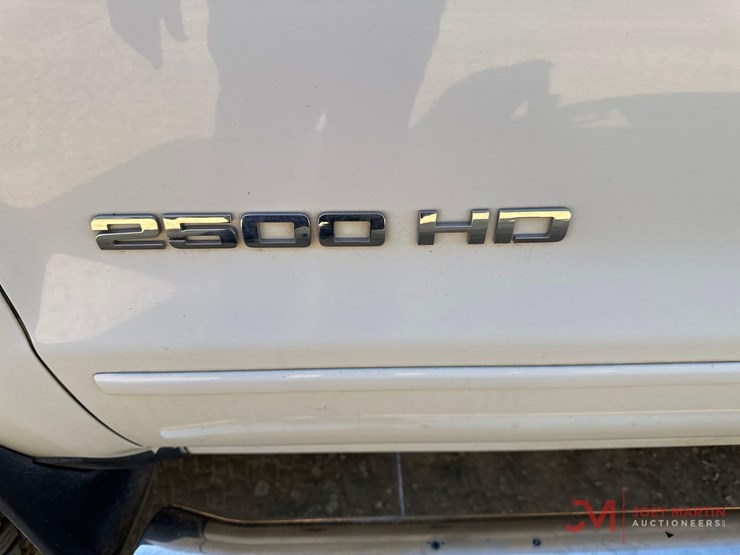 2019-chevrolet-2500-image-6