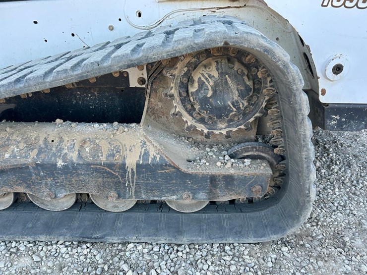 2020-bobcat-t650-image-18