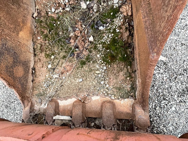 #5016-•-excavator-bucket-image-4