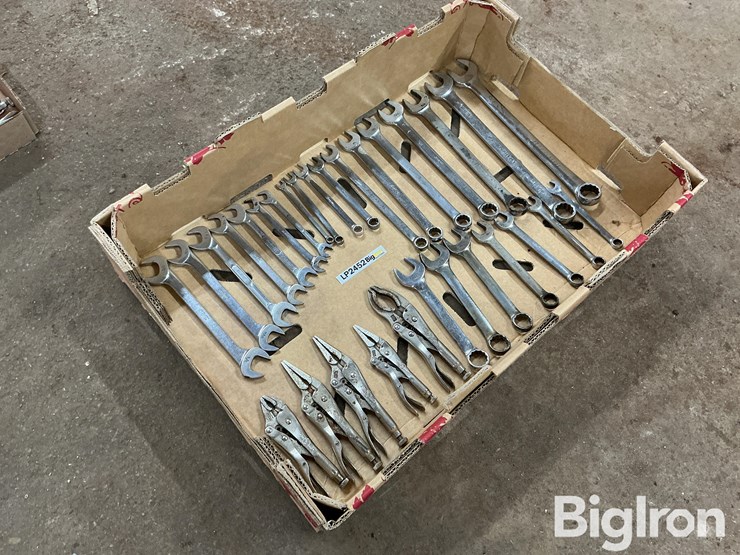 snap-on-sae-angled/combination-wrenches-&-vise-grips-image-3