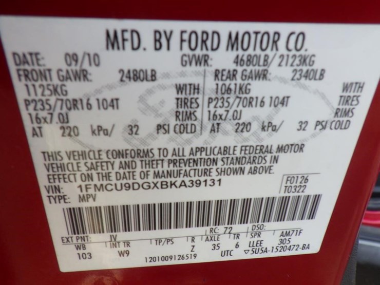2011-ford-escape-image-16