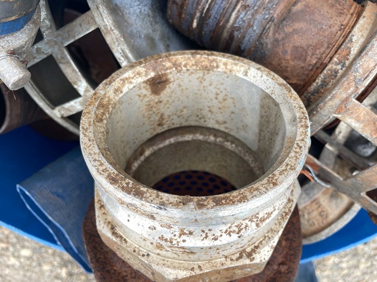#5085-•-pallet-of-industrial-hose-fittings-image-12