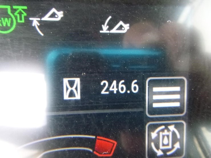 2023-caterpillar-420-xe-image-57