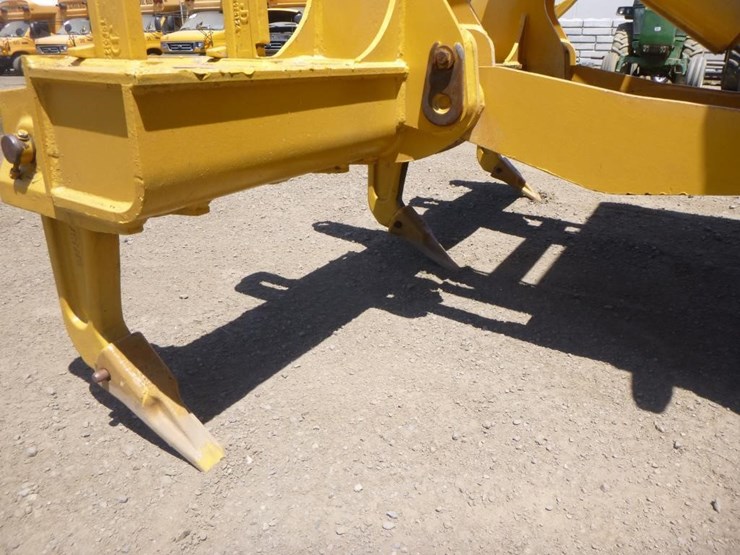 2013-deere-872gp-image-32