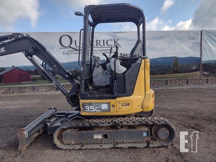2018-deere-35g-image-12