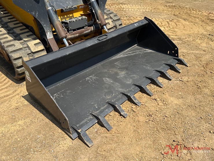 deere-331g-image-15