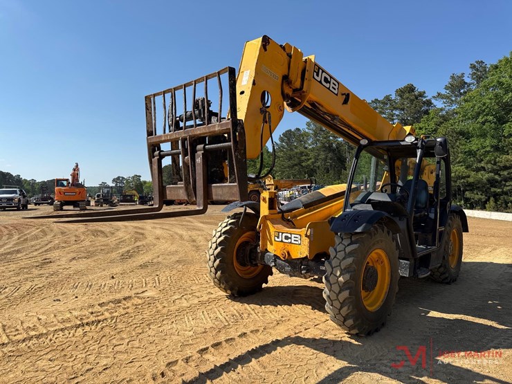2016-jcb-506-36-image-4
