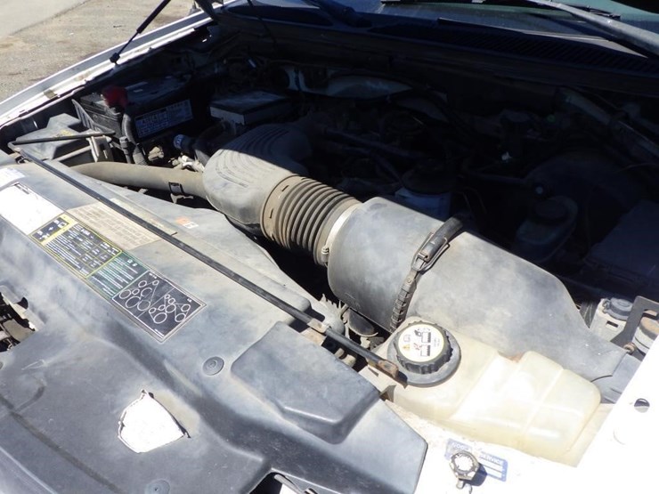 2004-ford-f150-image-8