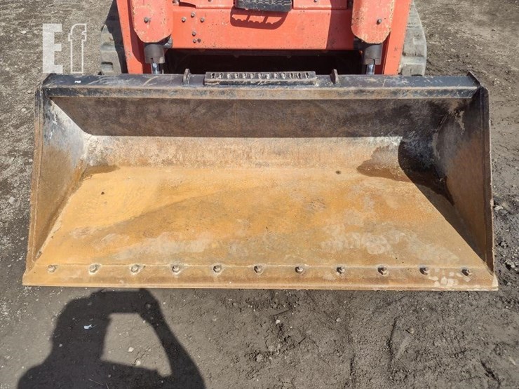 kubota-svl75-2-image-22