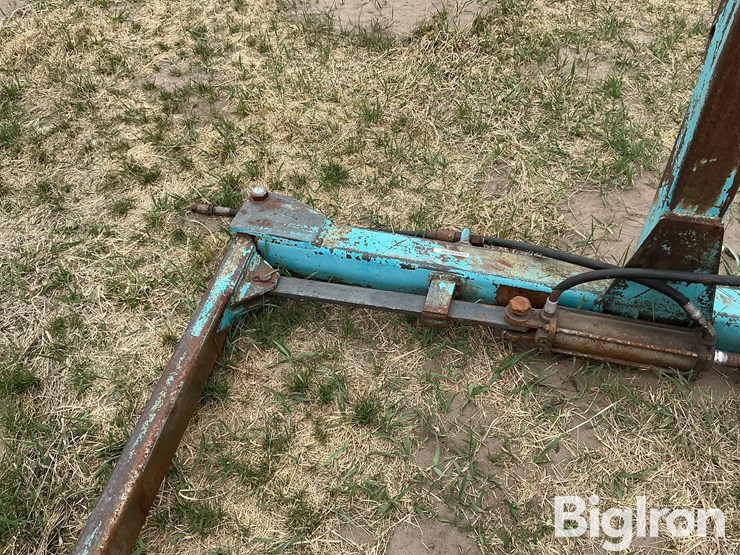 hydraulic-bale-unroller-image-12