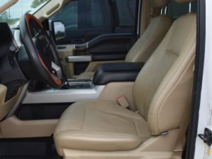 2015-ford-f150-image-10