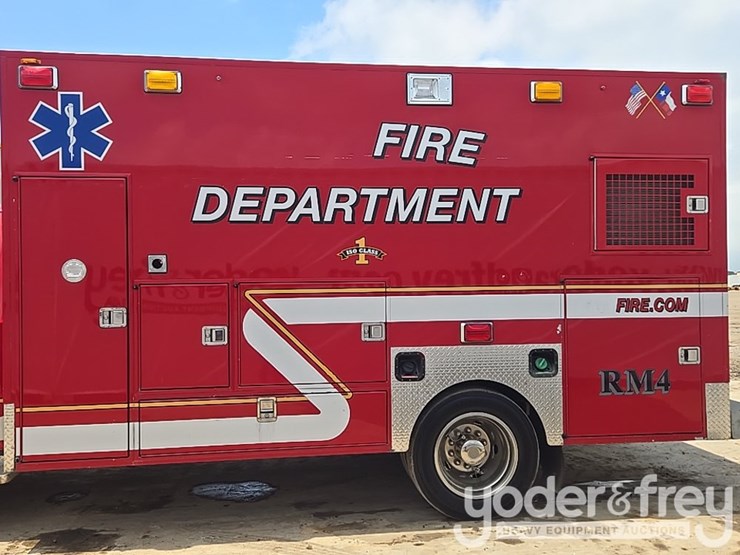 2009-ford-f450-image-19