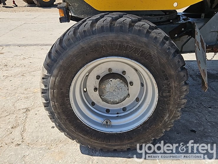 2017-wacker-neuson-dw60-image-13